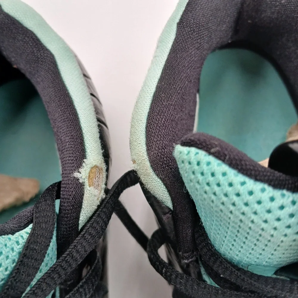 Youths‎ Nike Kyrie Irving 4 'Tiffany' Aqua Blue GS Sneakers AA2897-002 Size 7Y